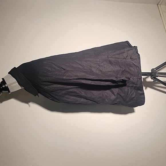 Lucy & Laurel Black 100% Linen Snap Down Blouse, Size: 1X - Picture 3 of 9